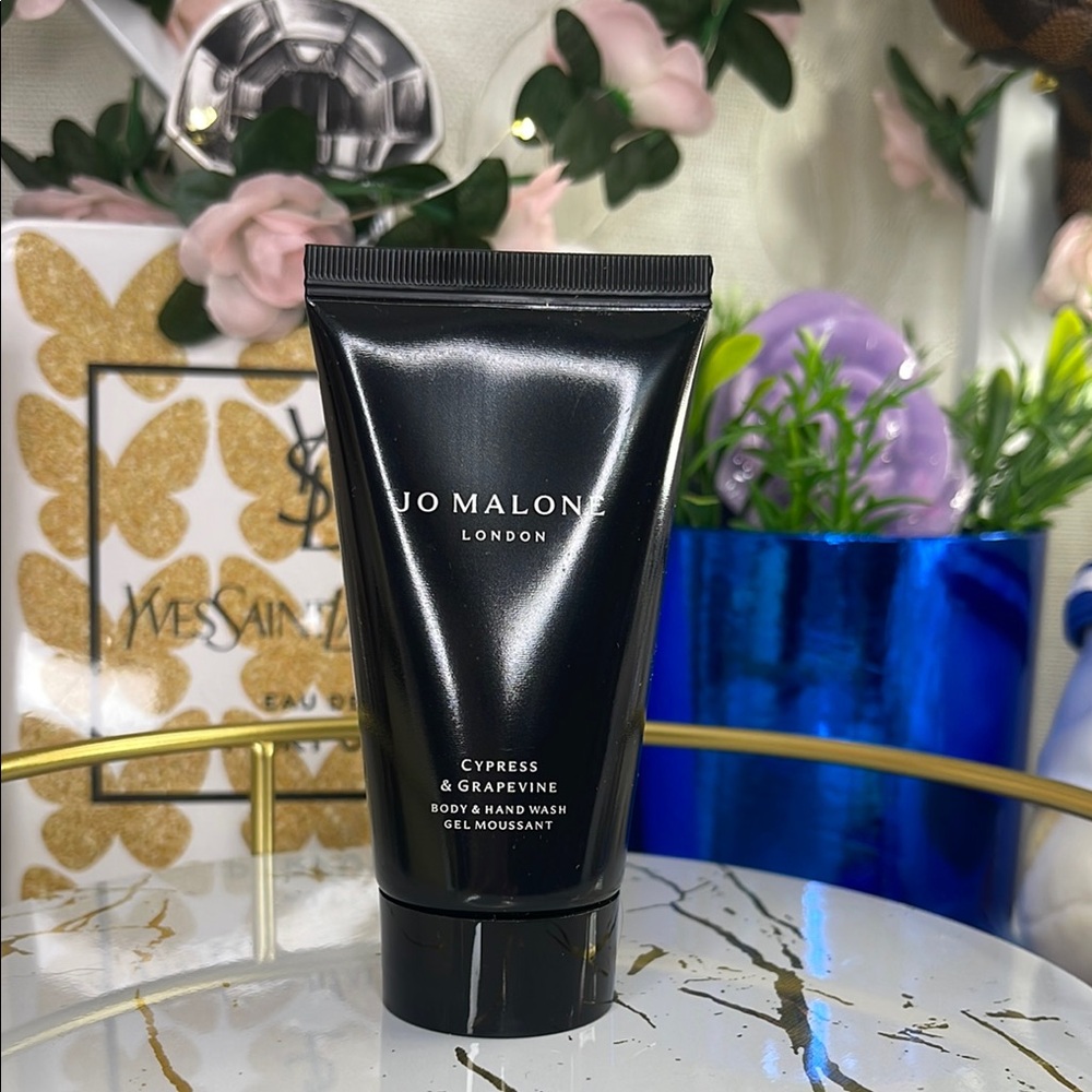 Sold Jo Malone Cypress & Grapevine Body & Hand Wash Gel Moussant 50mL - Picture 1 of 2